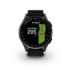 Garmin - Montre connectée Approach S50 - Lunette en aluminium ardoise et bracelet en nylon ComfortFit noir-Coloré et performant - le superbe écran tactile AMOLED de 1,2" permet de voir facilement les distances clés jusqu'au green, les dangers et les layups sur les cartes de parcours colorées.
