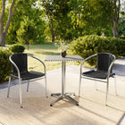 Flash Furniture – Table carrée de 23,5 po en aluminium/2 chaises en rotin noir, intérieur/extérieur (TLH-ALUM-24SQ-020BKCHR2-GG)-23,50 larg. x 23,50 prof. x 27,50 haut. (po)