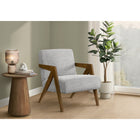 Monarch Specialties - Chaise d'Appoint Moderne du Milieu du Siècle Rembourré 30"H Avec des Pieds en Noyer Massif - Tissu Gris Clair-Construit avec un cadre en bois d'ingénierie solide et soutenu par des pieds en bois massif, ce fauteuil offre une structure robuste et une durabilité fiable pour un usage quotidien.
