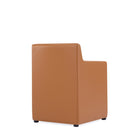 Manhattan Comfort - Lot de 2 fauteuils de salle à manger modernes Anna Square 58 cm en similicuir avec accoudoirs - couleur Saddle-Livré chez vous entièrement assemblé Aucun assemblage requis