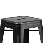 Flash Furniture – Tabouret de bar de 30 po en métal vieilli sans dossier, pour intérieur, noir (ETBT350330)-Trous de drainage dans le siège