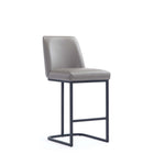 Manhattan Comfort - Serena tabouret de comptoir moderne de 17,71 po en similicuir gris rembourré-Tabouret de comptoir moderne avec dossier, parfait pour une utilisation au bar et dans la cuisine