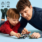 LEGO - City Police La poursuite en moto de police -Que contient la boîte? - Tout ce dont les enfants ont besoin pour construire une moto de police, une planche à roulettes et un distributeur de billets, ainsi que des figurines d’un policier et d’un planchiste pour jouer des rôles