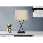 Monarch Specialties - Luminaire - 25 po H Lampe De Table - Port Usb Inclus - Métal Noir - Abat-Jour Beige - Transitionnel-Dotée d'un interrupteur à bascule marche/arrêt intégré et d'un port USB sur la base rectangulaire pour recharger facilement votre appareil, que vous placiez cette lampe d'appoint sur une table latérale, un bureau ou une table de chevet