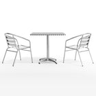 Flash Furniture – Table carrée de 31,5 po en aluminium avec 2 sièges à traverses, intérieur/extérieur (TLH32SQ017BCHR2)-Assemblage nécessaire
