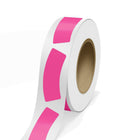 JAM Paper - Rouleaux d'étiquettes standard - en forme de goulot de bouteille - 1 3/16 x 3 1/4 - rose fluo - 125 étiquettes/rouleau-Couleur : rose fluo | Faites ressortir votre courrier avec des étiquettes d'adresse d'expédition colourées.