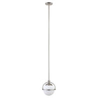 Hudson&Canal - Suspension Cieonna de 24 cm de large avec abat-jour en verre - Nickel brossé/lait blanc-Associé à un abat-jour en verre globe blanc