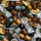 TerraCycle - Boîte Zéro Déchet pour capsules de café, petite-Inclus : boîte de collecte durable imprimée en couleur avec doublure interne, étiquette d’expédition UPS prépayée pour le retour, et recyclage des déchets collectés.