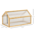 Outsunny serre froide en bois avec toit ouvrant, gris- Les panneaux transparents en polycarbonate permettent une transmission maximale de la lumière tout en retenant la chaleur  
