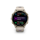 Garmin - Forerunner 970, boîtier en titane doré souple avec bracelet gris français/indigo translucide-ÉCONOMIE DE COURSE - Mesurez votre efficacité énergétique globale pendant la course, y compris la perte de vitesse de pas, qui vous indique de combien vous ralentissez lorsque votre pied touche le sol, lorsque vous associez votre montre au moniteur HRM 600 (vendu séparément).