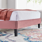 Modway Daisy Performance Velours Lit Plateforme Queen Avec Pieds en Bois Effilés - Vieux Rose-Revêtement en velours de performance