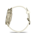 Garmin - Venu 4 – 41 mm, Or Lunaire avec bande en silicone osseux-Conception (nouveau): Montre intelligente avec un affichage lumineux et coloré, design en acier inoxydable et lampe de poche intégrée