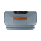 Bugatti - Valise de cabine à coque souple  20po de la collection Cannes - Bleu-Intérieur doublé avec poche pratique
et sangles de maintien pour garder le contenu organisé et bien en place