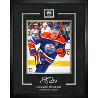 Connor Mcdavid Edmonton Oilers Replica Signature Frame - Framed Print - 16" x 20"-Premium virtual frames