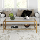 Hudson&Canal - Table basse rectangulaire Hera 45" de largeur avec étagère en verre - Laiton antique-Caractéristiques assemblage facile
