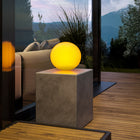 Seville Classics - Lampe LED flottante solaire GloGlobe 11,8 po-Livré avec une télécommande
