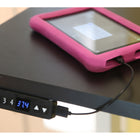 Motionwise - Bureau debout réglable en hauteur électrique de 60 - Noir-Un port de recharge USB (5 V/2,4 A)