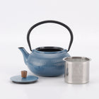 Minimal - Théière en fonte émaillée Minimal - Line Bleu - 0,6 L-Parfait pour infuser la préparation et faire bouillir de l'eau avec