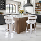 Armen Living - Madrid Tabouret de Bar Pivotant de 66 cm de Hauteur de Comptoir en Similicuir Blanc et Acier Inoxydable Brossé-Que vous ayez un îlot de cuisine, une table de bar, une table haute ou une péninsule, nous avons la hauteur idéale pour répondre à vos besoins.

Le Madrid est disponible en deux options de hauteur :

66 cm (26") pour une hauteur de comptoir
76 cm (30") pour une hauteur de bar