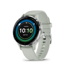 Garmin - Venu 3S - 41mm Lunette Silver en acier inoxydable avec boîtier vert sauge et bracelet en silicone vert sauge-Recevez un aperçu de votre sommeil, de votre récupération, de votre calendrier quotidien, de votre statut HRV et bien plus encore dès votre réveil. Vous pouvez même personnaliser votre rapport pour afficher ce que vous souhaitez voir