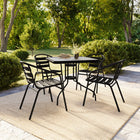 Table carrée de 31,5 po en verre/métal et 4 chaises empilables noires en aluminium avec dossier à lattes (TLH-0732SQ-017CBK4-GG)-Pour une utilisation intérieure et extérieure