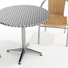 Table ronde en aluminium de 31,5 po avec 2 chaises en rotin beige, intérieur/extérieur (TLH-ALUM-32RD-020BGECHR2-GG)-7
