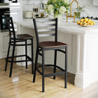 Flash Furniture – Tabouret de bar pour restaurant HERCULES en métal, dossier à traverses horizontales noires, assise acajou-Conception à dossier échelle