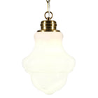 Hudson&Canal - Suspension Annie , 23 cm de large, avec abat-jour en verre - Laiton/blanc lait-Conçu pour une ampoule à incandescence de 60 W - ampoule LED de 9 W, ampoule fluorescente (CFL) de 13 W ou ampoule LED à ballast automatique de 9 W, ampoule à culot E26, ampoule non incluse
