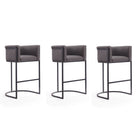 Manhattan Comfort - Cosmopolitan tabouret de bar moderne du milieu du siècle de 23,7" en similicuir rembourré - galet et noir - lot de 3-Tabouret de bar moderne du milieu du siècle avec banquette arrière parfait pour un bar et une cuisine. Ensemble de 3