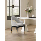 Manhattan Comfort - Fauteuil de salle à manger moderne glamour Carrington 53,1 cm, revêtement en velours, gris clair-Cadre en bois de bouleau séché au four avec assemblages à tourillons et coins renforcés
