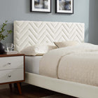 Modway Leah - Lit plateforme Queen en velours haute performance à motif chevrons avec pieds effilés en bois noir - Blanc-Système de soutien en lattes de bois