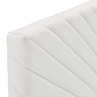 Modway - Alyson Chenal angulaire touffé Performance Velvet Tête de lit King / King de Californie, Blanc-Rembourrage en mousse dense se fixe en trois positions