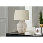 Monarch Specialties - Luminaire - 26 po H Lampe De Table - Crème Céramique - Abat-Jour Ivoire / Crème - Transitionnel-Cette lampe est dotée d'un interrupteur rotatif à 3 voies tenant une seule ampoule (non incluse) pour une puissance maximale de 100 W/120V, vous permettant de personnaliser l'ambiance de l'éclairage dans votre espace