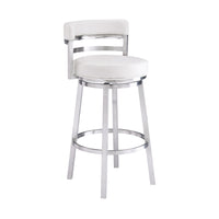 Armen Living - Madrid Tabouret de Bar Pivotant de 66 cm de Hauteur de Comptoir en Similicuir Blanc et Acier Inoxydable Brossé-Le mouvement pivotant fluide à 360 degrés de ce tabouret de bar ou de comptoir facilite l’entrée et la sortie du siège, assure une mobilité optimale pour les conversations et les moments de convivialité, et offre un grand confort d’utilisation.