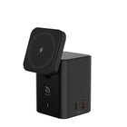 Adam Elements - Station de charge 4-en-1 30W GaN Mag 4 - Noir-Compact et ordonné : Sa petite taille prend peu de place, offrant un espace de bureau ordonné et sans câbles emmêlés. La base antidérapante garantit une charge stable, qu'elle soit filaire ou sans fil