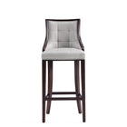 Manhattan Comfort - Tabouret de bar Fifth Avenue 19" traditionnel en similicuir rembourré - gris clair-Coutures rectangulaires raffinées
