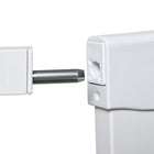 Porte pour animaux de compagnie en métal PawHut - 29,5"-40,6" avec porte à fermeture automatique-Peut être ouverte d’une seule main – appuyez et soulevez le bouton