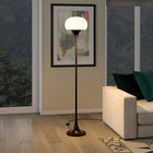 Hudson&Canal - Lampadaire torchère Aleister avec abat-jour en verre - Bronze noirci/lait blanc-Comprend un cordon de 8 pieds avec interrupteur marche/arrêt au pied