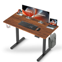 IMHome - Bureau assis-debout électrique réglable en hauteur avec 3 réglages de mémoire - 47 po x 24 po - Plateau brun / structure noire-Améliorez votre espace de travail avec le bureau assis-debout électrique IMHome, une solution polyvalente et riche en fonctionnalités pour les bureaux à domicile et les environnements professionnels. Ce bureau réglable en hauteur permet un ajustement électrique fluide de 28 po à 47 po (72 cm à 118 cm), vous permettant de passer facilement de la position assise à la position