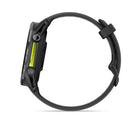 Garmin - Forerunner 970, titane DLC gris carbone avec boîtier noir et bracelet en pierre blanche noire/translucide-HAUT-PARLEUR ET MICRO INTÉGRÉS : Passez et recevez des appels depuis votre montre lorsqu'elle est jumelée à votre smartphone. Contrôlez les fonctions de votre montre par commande vocale ou utilisez l'assistant vocal de votre smartphone pour répondre à vos SMS et bien plus encore.