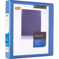 StaplesMD – Reliure de présentation standard avec anneaux en D, 1 1/2 po, bleu pervenche-Les anneaux obliques peuvent contenir une plus grande quantité de feuilles comparativement aux anneaux ronds de même taille