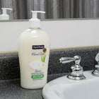 SpaSoap Aloe & Chamomile ULTRA 2X Hand Soap with Pump - 600ml-Cleans and Moisturizes