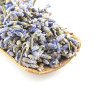 Tao Tea Leaf - Thé à la lavande, boîte de thé en vrac de 42 g-Les fleurs de lavande sont utilisées depuis longtemps pour aider à la détente. Leur parfum est, à lui seul, suffisant pour calmer vos nerfs et faire fondre votre anxiété