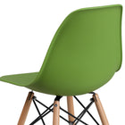 Flash Furniture - Chaise en plastique vert de la série Elon avec pieds de bois-Pattes en bois avec renforts en métal