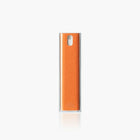 Petit flacon nettoyant pour écran en brume AM Denmark - Orange-Modèle rechargeable et portable.