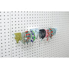 Azar Displays – Barre en plastique Lexan pour bracelet pour panneau perforé ou rainuré, 4/paquet (800020)-Dimensions : Barre : 15 7/8 larg. x 3 1/4 prof. x 3/4 haut. x 1 1/4 prof., Trous de panneau perforé : 1/4 prof. po