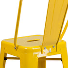 Flash Furniture – Tabouret de comptoir en métal pour l’intérieur et l’extérieur, hauteur de 24 po, jaune (CH3132024GBYL)-Trou de drainage dans le siège