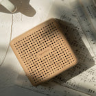 Decent Living Reddot récompensé Haut-parleur Bluetooth en bois - R2-Connectez-vous facilement à votre appareil Bluetooth