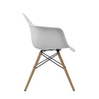 Nicer Furniture - fauteuil de style Eiffel avec pieds en bois naturel - blanc - paquet de 4-Sièges incurvés de forme ergonomique et confortables - Idéal pour la maison, le bureau, les crèches, les fêtes, les banquets, les bars et les cafés.