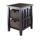 Winsome – Table d’appoint Morris avec 2 paniers pliables, espresso-La collection Morris : des tables parfaites avec beaucoup d’espace de rangement.